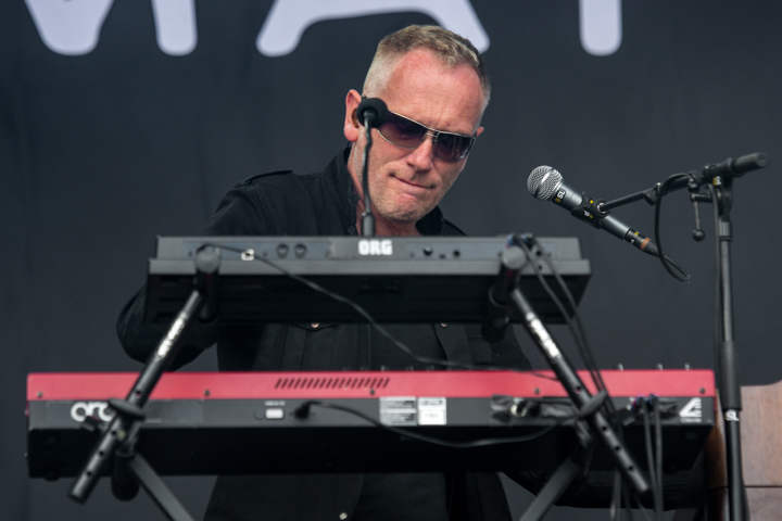 Matt Simons @ Suikerrock, picture 7, photographed by Erwin Evrard - FrontView Magazine