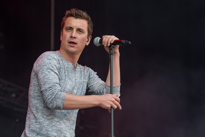 Niels Destadsbader @ Suikerrock, picture 4, photographed by Erwin Evrard - FrontView Magazine