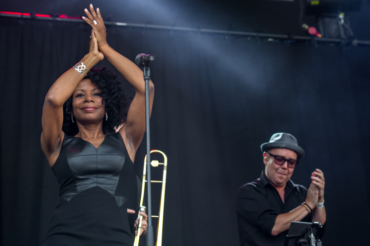 Soulsister @ Suikerrock, foto 7, foto's door Erwin Evrard - FrontView Magazine