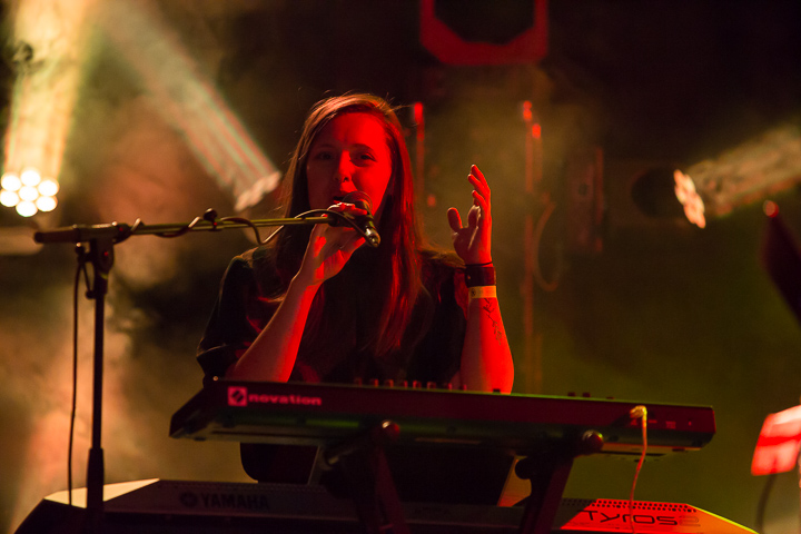 Blew @ Linkerwoofer, picture 7, photographed by Marc Verdonck - FrontView Magazine