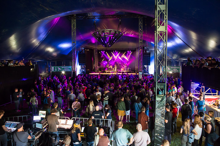 Hydrogen Sea @ Linkerwoofer, picture 15, photographed by Marc Verdonck - FrontView Magazine