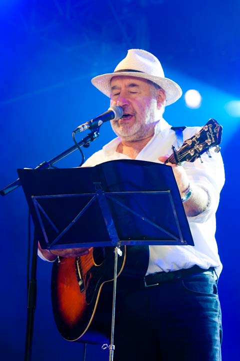 Jan De Smet & De 2 Centimeters @ Dranouter 2017, foto 5, foto's door Gert Daemen - FrontView Magazine