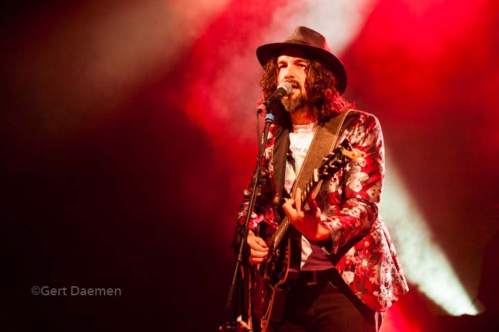 Luca Basanese @ Dranouter 2017, foto 1, foto's door Gert Daemen - FrontView Magazine