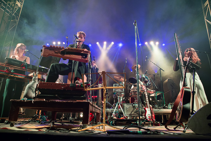 Stef Kamil Carlens @ Linkerwoofer, foto 12, foto's door Marc Verdonck - FrontView Magazine