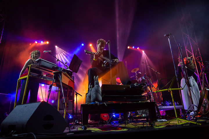Stef Kamil Carlens @ Linkerwoofer, foto 13, foto's door Marc Verdonck - FrontView Magazine