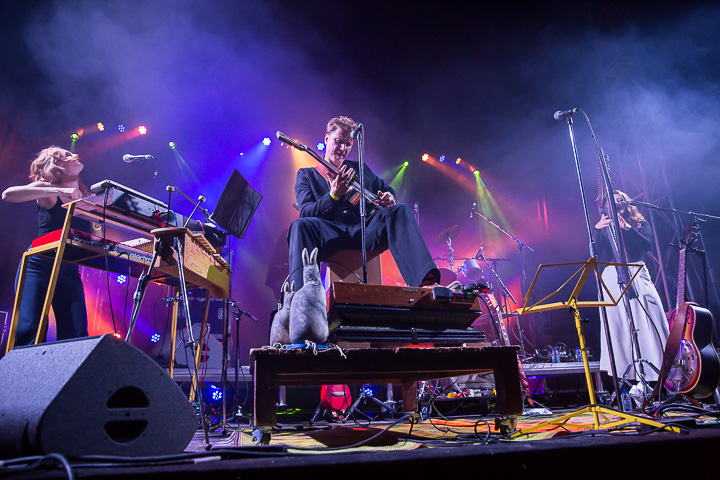 Stef Kamil Carlens @ Linkerwoofer, foto 14, foto's door Marc Verdonck - FrontView Magazine