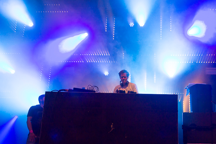 DJ & Sfeer @ Linkerwoofer, picture 18, photographed by Marc Verdonck - FrontView Magazine