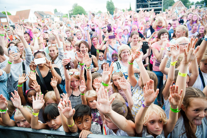 K3 @ Midsummerfest Wommelgem, foto 6, foto's door Dimitri Vanlommel - FrontView Magazine