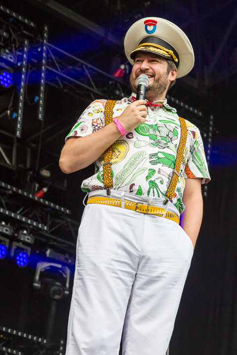 Kapitein Winokio & sfeer @ Linkerwoofer, picture 12, photographed by Marc Verdonck - FrontView Magazine