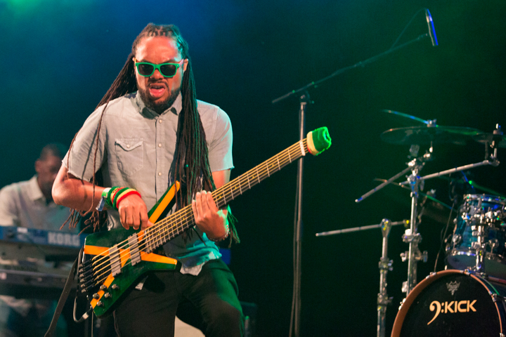 Maxi Priest @ Reggae Geel 2017, foto 8, foto's door Stef Dierckx - FrontView Magazine