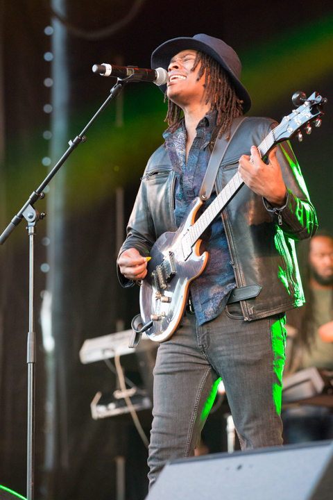 Raging Fyah @ Reggae Geel 2017, picture 1, photographed by Stef Dierckx - FrontView Magazine
