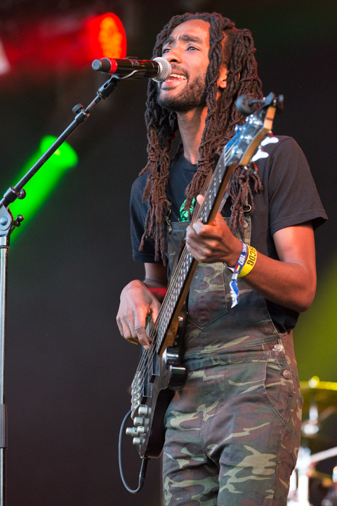 Raging Fyah @ Reggae Geel 2017, picture 4, photographed by Stef Dierckx - FrontView Magazine