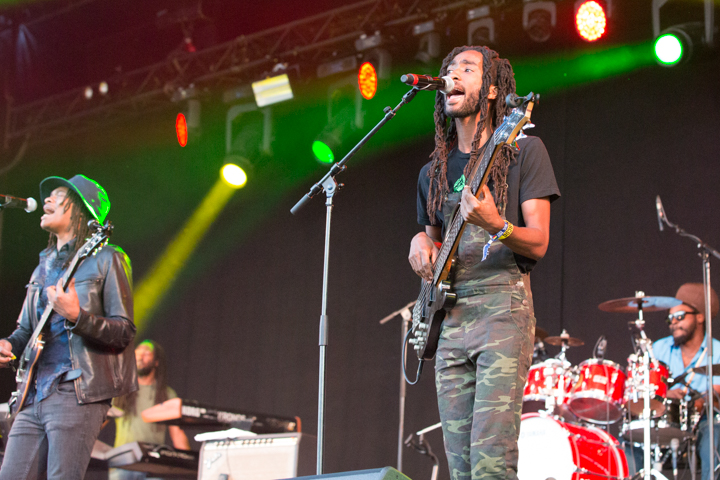 Raging Fyah @ Reggae Geel 2017, picture 6, photographed by Stef Dierckx - FrontView Magazine