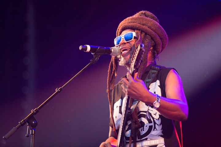 Steel Pulse @ Reggae Geel 2017, picture 6, photographed by Stef Dierckx - FrontView Magazine