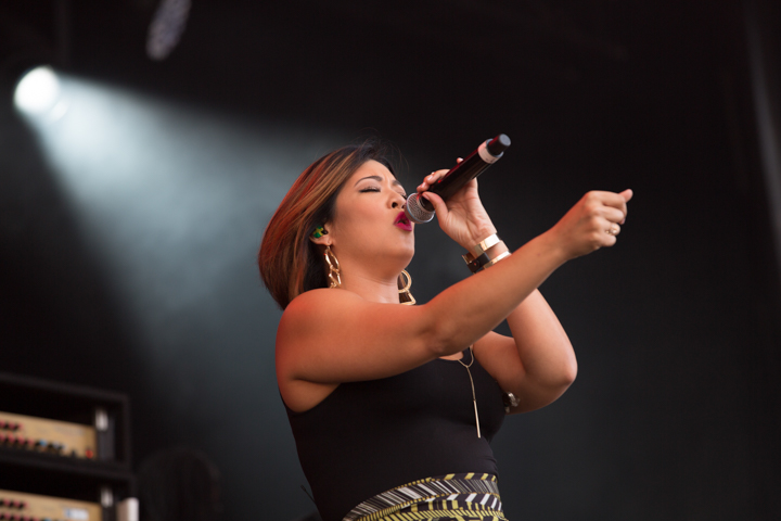 Tessanne Chin @ Reggae Geel 2017, picture 14, photographed by Stef Dierckx - FrontView Magazine