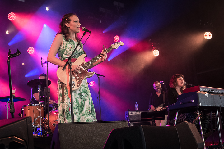 Becca Stevens @ Jazz Middelheim 2017, picture 6, photographed by Jan van Hecke - FrontView Magazine