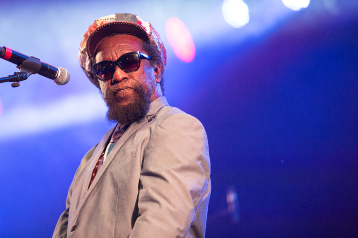 Black Uhuru: Duckie Simpson & Michael Rose @ Reggae Geel 2017, picture 15, photographed by Stef Dierckx - FrontView Magazine