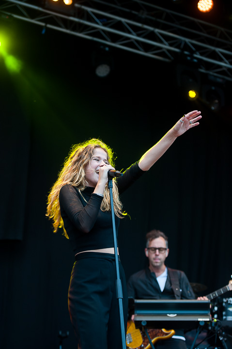 Laura Tesoro @ Midsummerfest Wommelgem, picture 28, photographed by Goele Bormans - FrontView Magazine