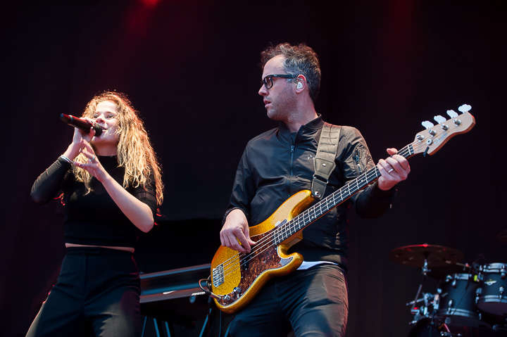 Laura Tesoro @ Midsummerfest Wommelgem, picture 43, photographed by Goele Bormans - FrontView Magazine