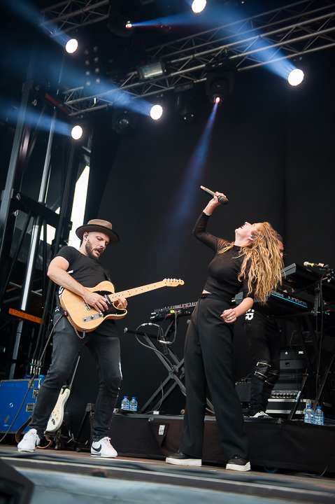 Laura Tesoro @ Midsummerfest Wommelgem, picture 53, photographed by Goele Bormans - FrontView Magazine