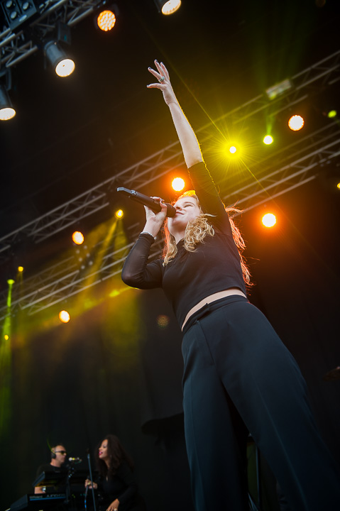 Laura Tesoro @ Midsummerfest Wommelgem, picture 54, photographed by Goele Bormans - FrontView Magazine