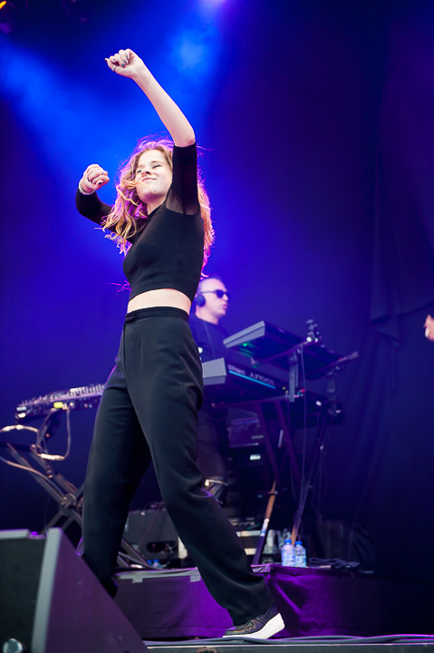 Laura Tesoro @ Midsummerfest Wommelgem, picture 64, photographed by Goele Bormans - FrontView Magazine