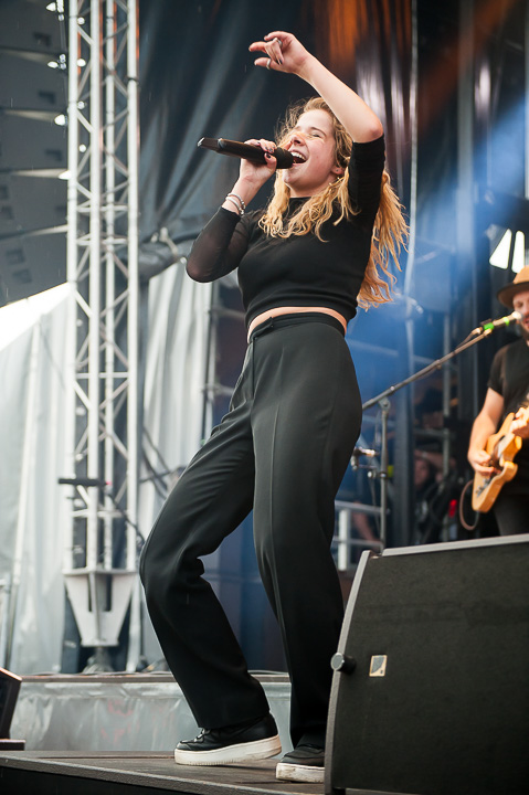 Laura Tesoro @ Midsummerfest Wommelgem, picture 80, photographed by Goele Bormans - FrontView Magazine