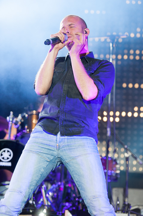 Stan Van Samang @ Midsummerfest Wommelgem, picture 24, photographed by Dimitri Vanlommel - FrontView Magazine