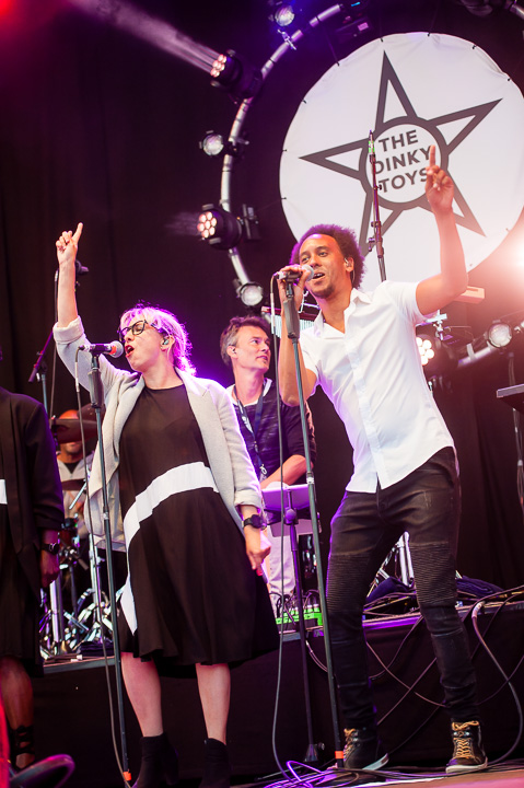 The Dinky Toys @ Midsummerfest Wommelgem, picture 6, photographed by Dimitri Vanlommel - FrontView Magazine