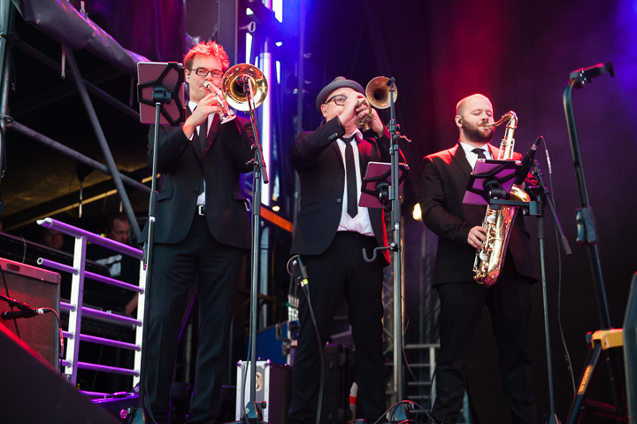 The Dinky Toys @ Midsummerfest Wommelgem, picture 13, photographed by Dimitri Vanlommel - FrontView Magazine