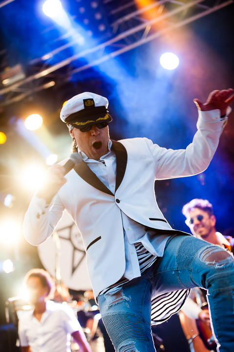 The Dinky Toys @ Midsummerfest Wommelgem, picture 21, photographed by Dimitri Vanlommel - FrontView Magazine