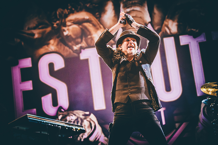 Les Truttes @ Marktrock Aalst 2017, picture 13, photographed by Elke Briers - FrontView Magazine