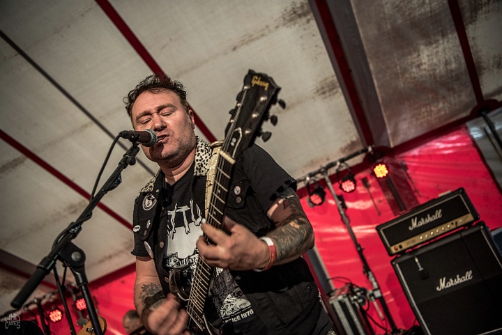 The FUs @ Ieper Hardcore Fest, picture 14, photographed by Luc Luyten - FrontView Magazine