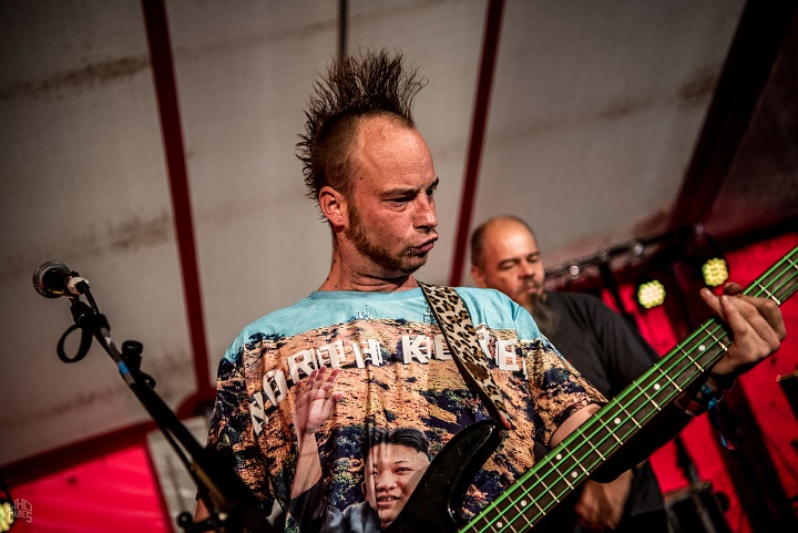 Belgian Asociality @ Ieper Hardcore Fest, picture 9, photographed by Luc Luyten - FrontView Magazine