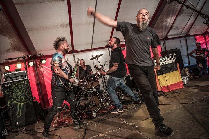 Belgian Asociality @ Ieper Hardcore Fest, picture 20, photographed by Luc Luyten - FrontView Magazine