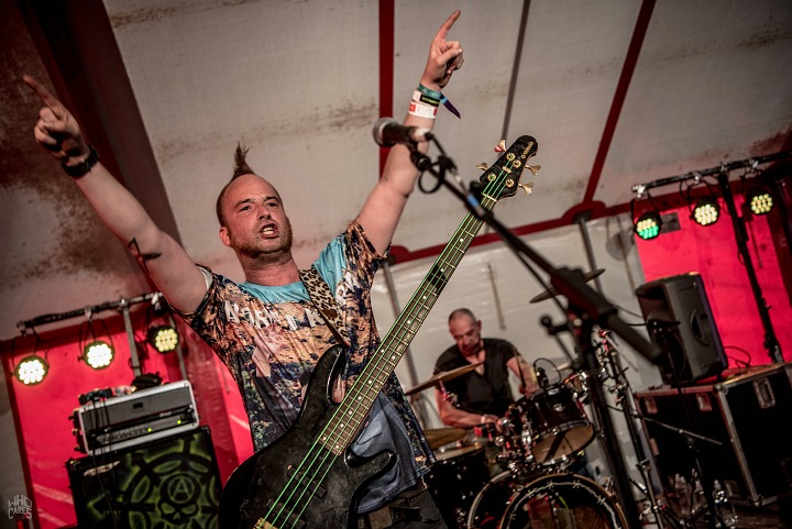 Belgian Asociality @ Ieper Hardcore Fest, picture 24, photographed by Luc Luyten - FrontView Magazine