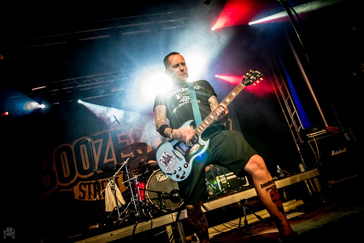Booze and Glory @ Ieper Hardcore Fest, picture 5, photographed by Luc Luyten - FrontView Magazine