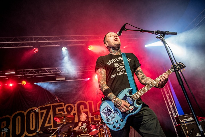 Booze and Glory @ Ieper Hardcore Fest, picture 8, photographed by Luc Luyten - FrontView Magazine