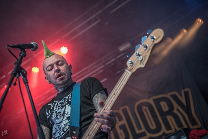 Booze and Glory @ Ieper Hardcore Fest, picture 15, photographed by Luc Luyten - FrontView Magazine