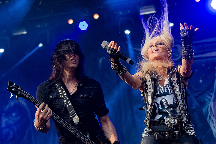 Doro @ Alcatraz 2017, picture 26, photographed by Edwin Houdevelt - FrontView Magazine