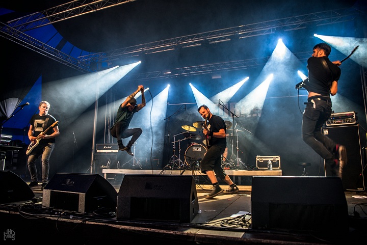 Fubar @ Ieper Hardcore Fest, picture 2, photographed by Luc Luyten - FrontView Magazine