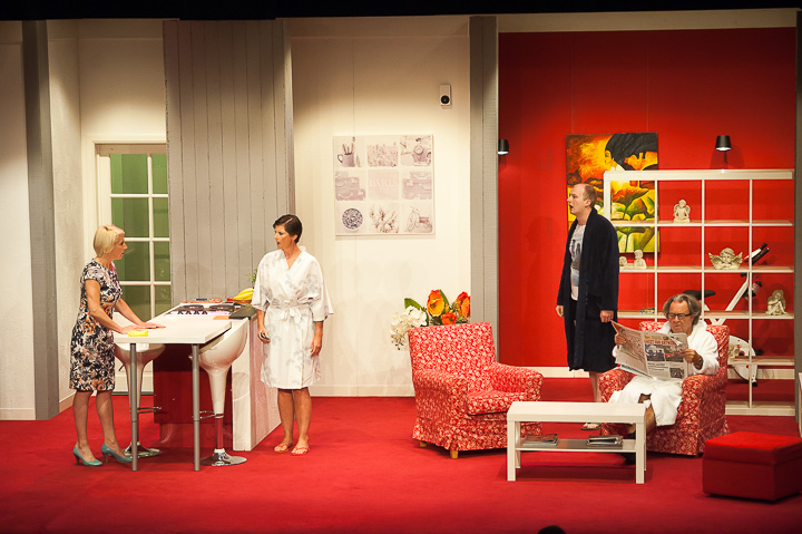 Hotel Mama @ echt Antwaarps teater, foto 37, foto's door Goele Bormans - FrontView Magazine