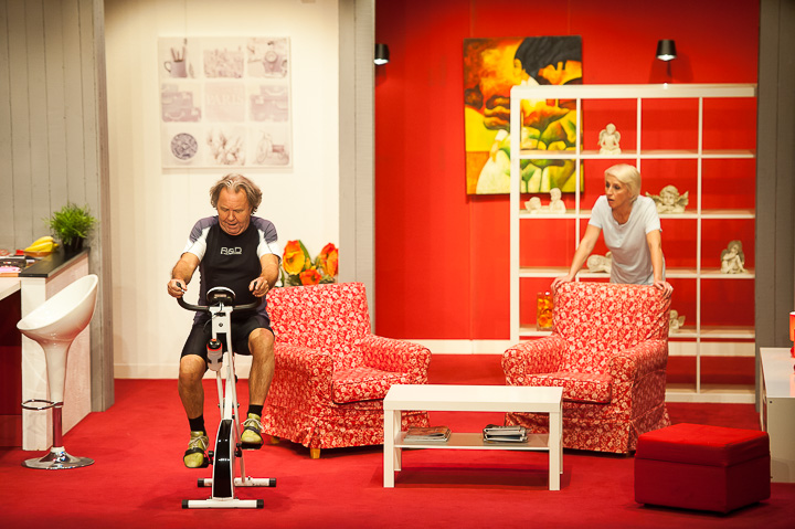Hotel Mama @ echt Antwaarps teater, foto 48, foto's door Goele Bormans - FrontView Magazine