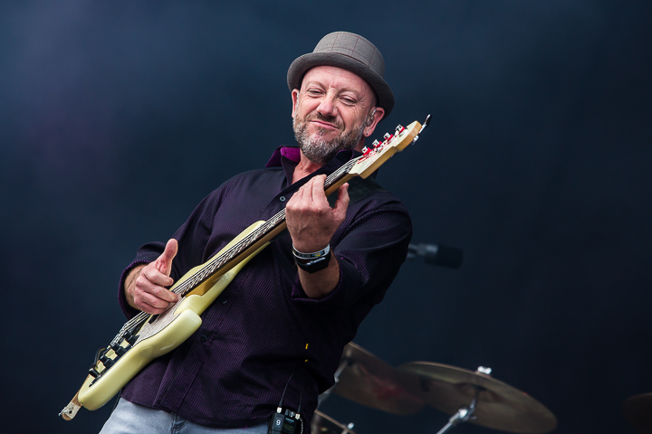 Nik Kershaw @ Nostalgie Beach Festival, picture 3, photographed by Marc Verdonck - FrontView Magazine