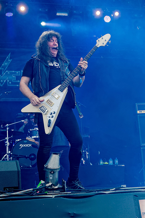Raven @ Alcatraz 2017, picture 10, photographed by Edwin Houdevelt - FrontView Magazine