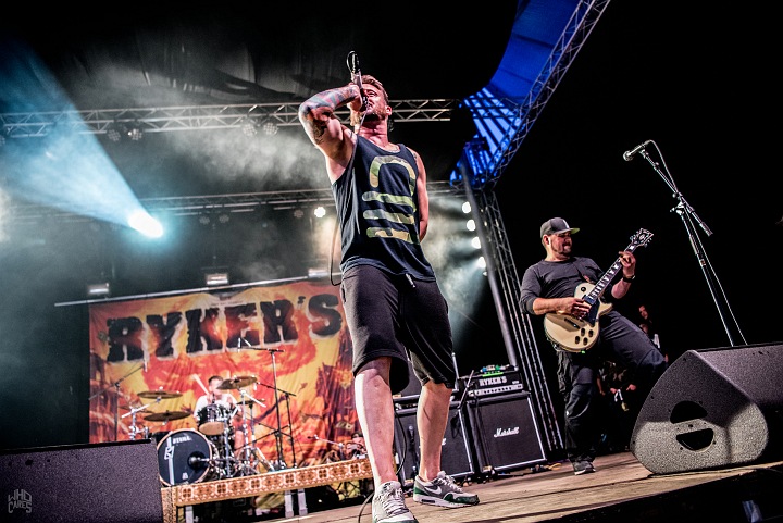 Ryker's @ Ieper Hardcore Fest, picture 8, photographed by Luc Luyten - FrontView Magazine