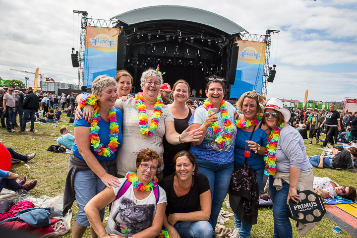 Sfeer @ Nostalgie Beach Festival, picture 4, photographed by Marc Verdonck - FrontView Magazine