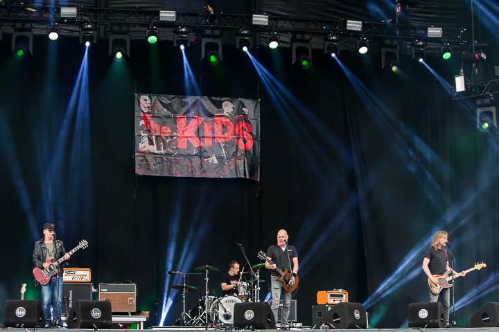 The Kids @ Nostalgie Beach Festival, picture 10, photographed by Marc Verdonck - FrontView Magazine