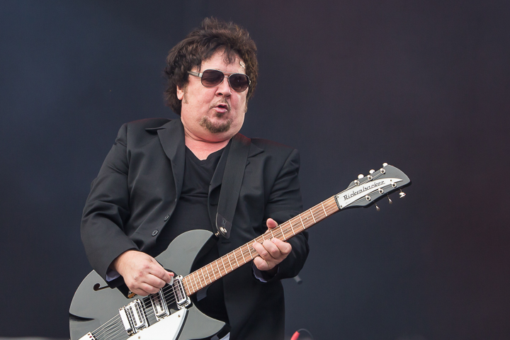 The Romantics @ Nostalgie Beach Festival, picture 5, photographed by Marc Verdonck - FrontView Magazine