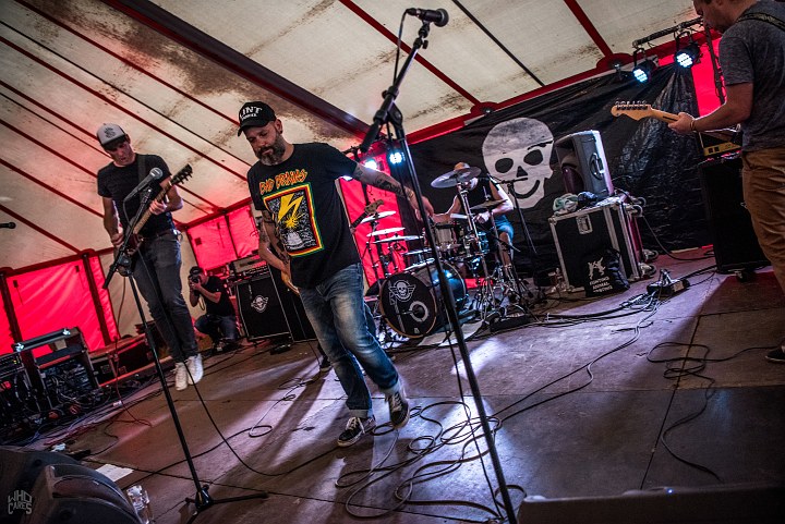 Unsure @ Ieper Hardcore Fest, picture 1, photographed by Luc Luyten - FrontView Magazine